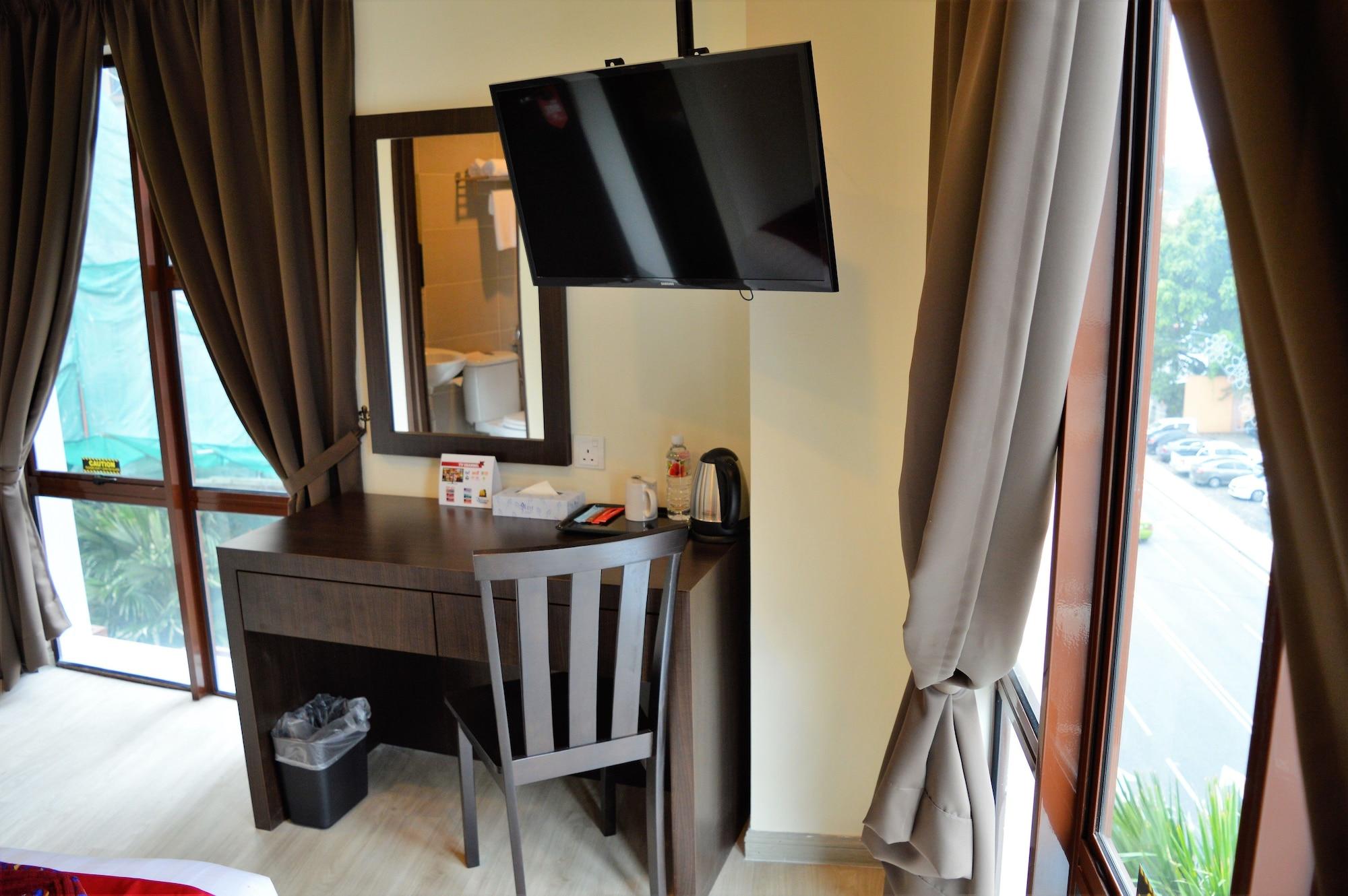 Swing & Pillows - Dataran Merdeka Hotel 2*
