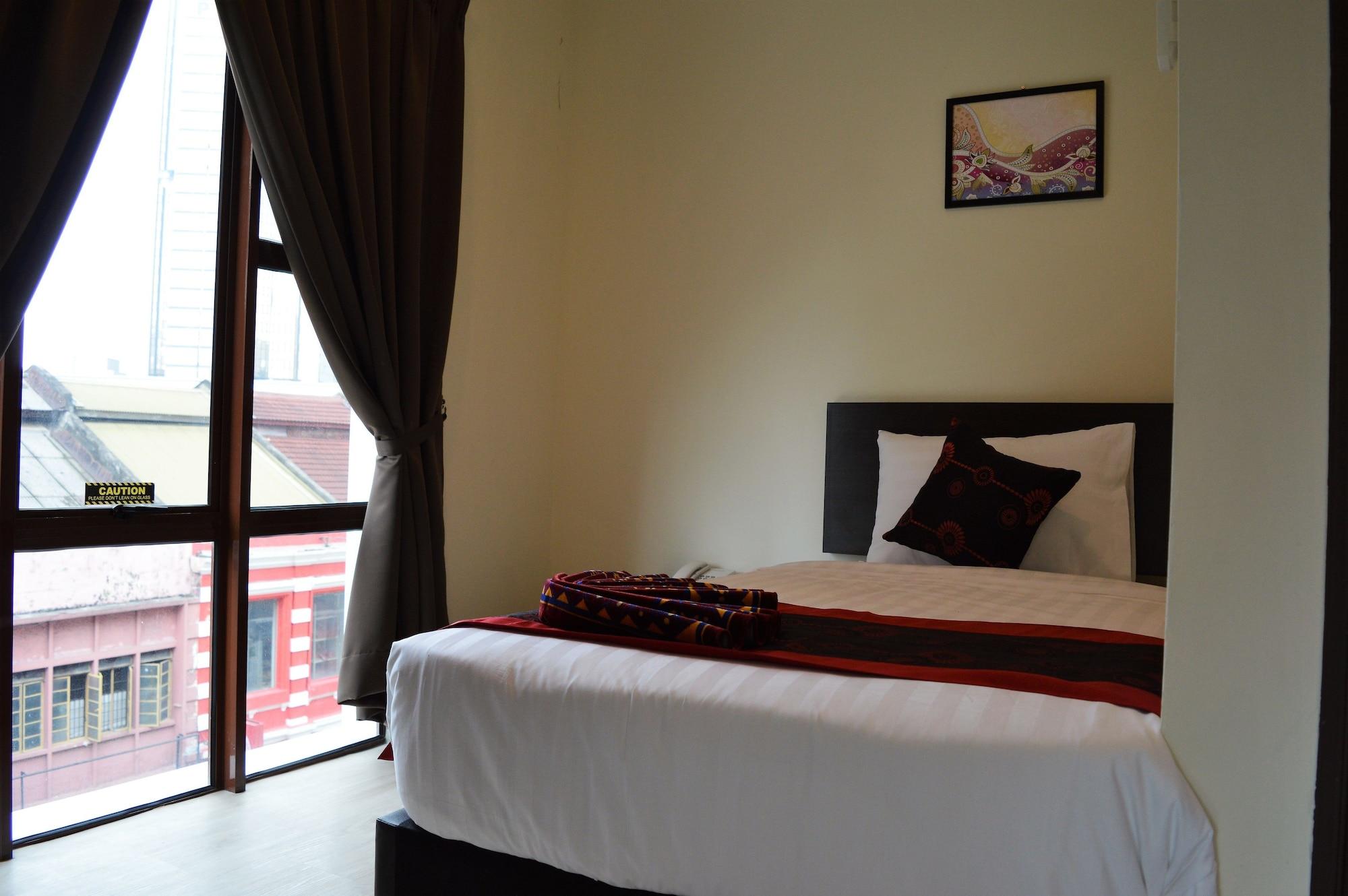 Swing & Pillows - Dataran Merdeka Hotel