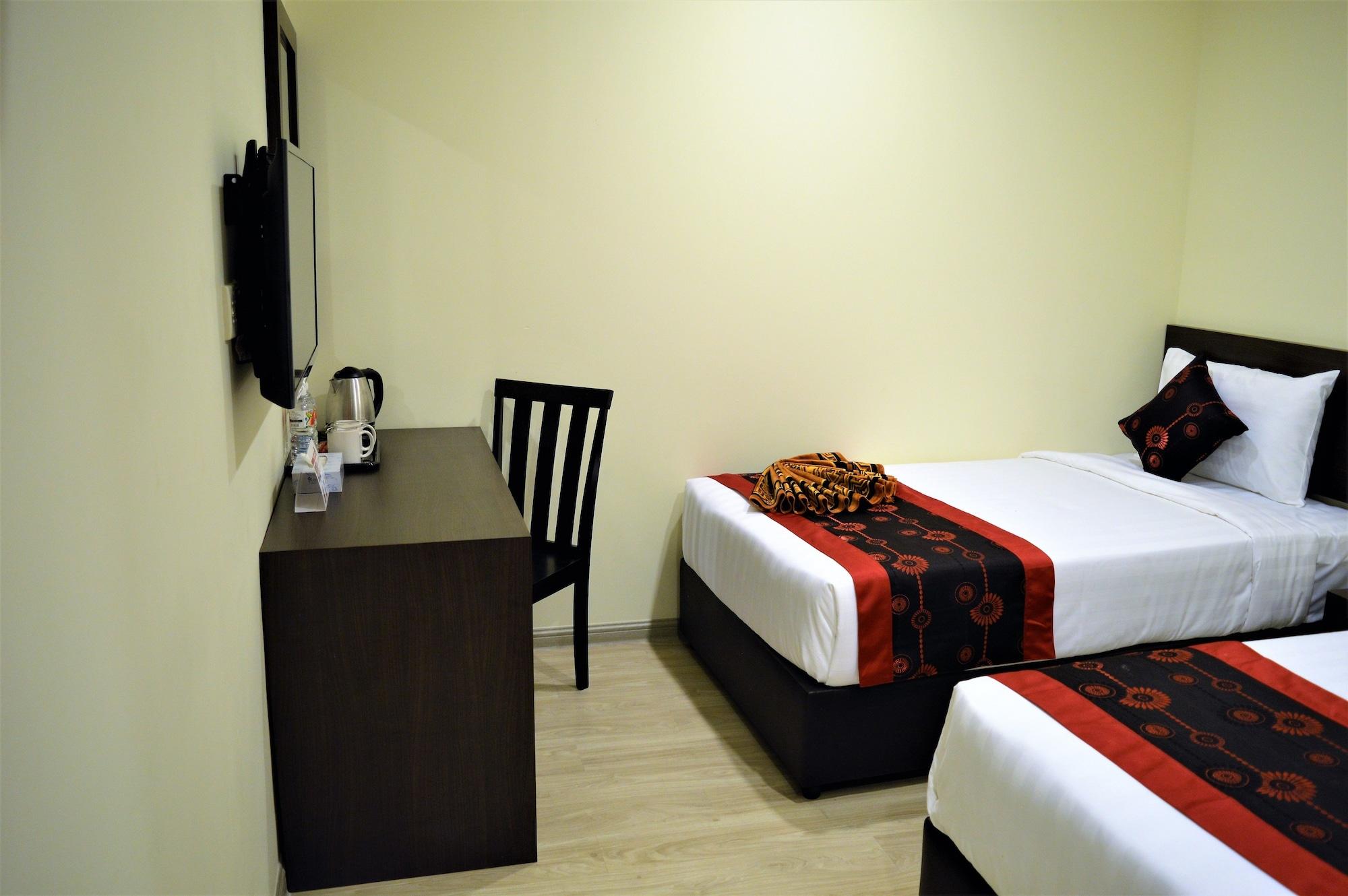 Swing & Pillows - Dataran Merdeka Hotel 2*