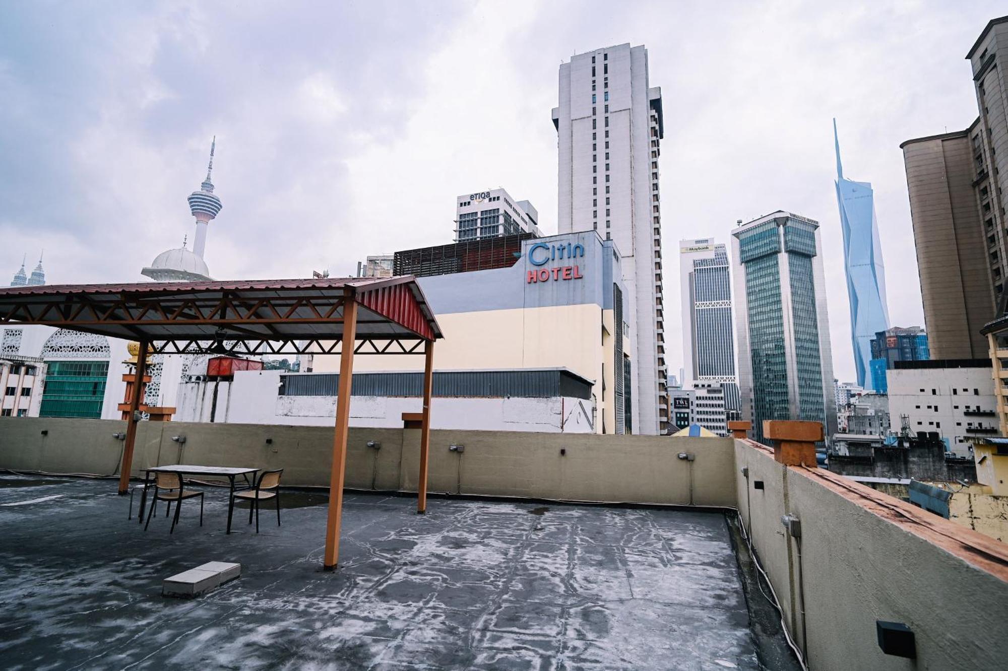 Swing & Pillows - Dataran Merdeka Hotel Kuala Lumpur