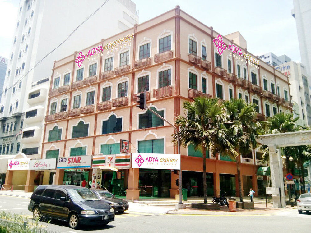 Swing & Pillows - Dataran Merdeka Hotel 2*